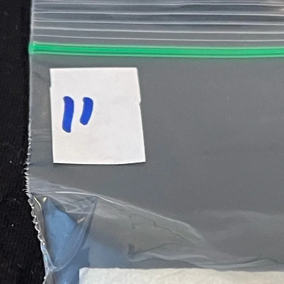 Vintage Avon Brooches Cameo and Cherub - Picture 11 of 11